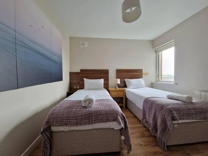 Large Three Bed With Lough Atalia Views Lejlighed Galway
