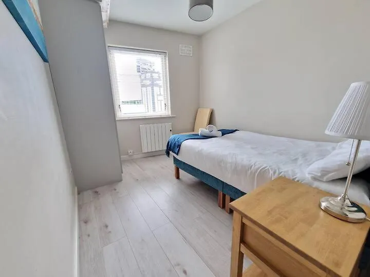 Large Three Bed With Lough Atalia Views Lejlighed Galway Irland
